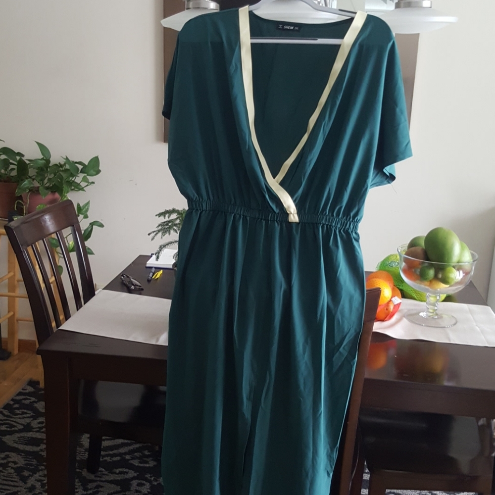 Plus Surplice Neck Slit Hem Midi Dress